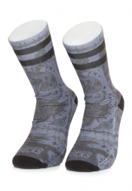 AMERICAN SOCKS SNAKE EATER