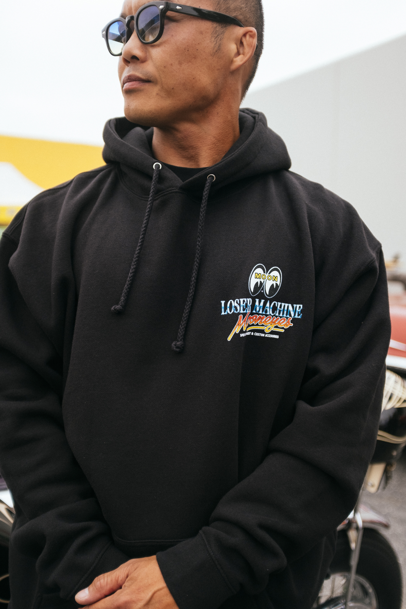 ​ LOSER MACHINE X MOONEYES RED HOT HOOD FLEECE BLACK