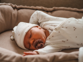 Knoopmutsje - Sweet Little Hearts