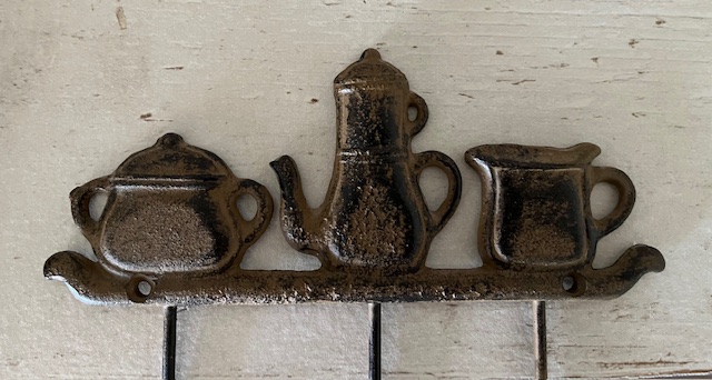 Vintage gietijzeren wandrekje, theedoeken houder met 3 haken