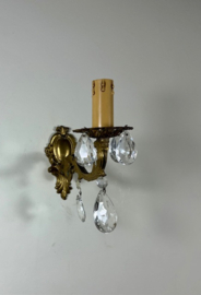 Antiek Frans messing wandlampje met glaspegel