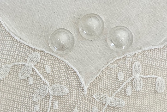 Franse vintage glazen knoopjes