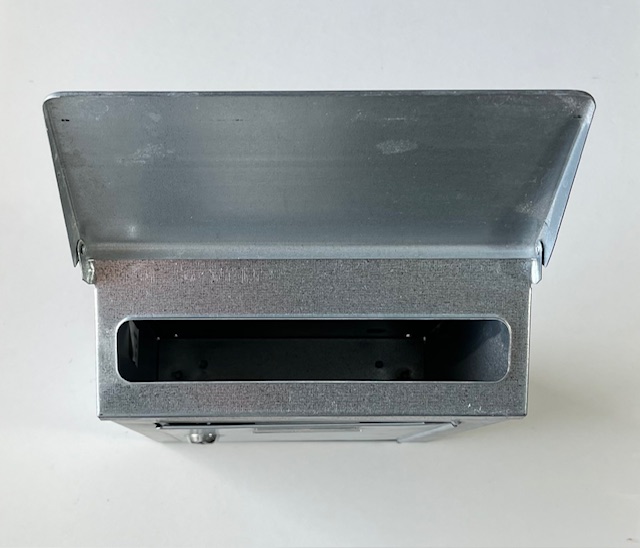 Vintage Franse gegalvaniseerd metalen brievenbus Decayeux