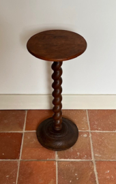 Frans vintage eikenhouten plantentafeltje met gedraaide poot