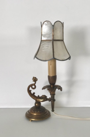Franse koperen/bronzen staande lamp met vis als greep