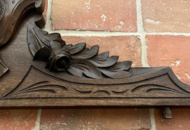 Antiek Frans eikenhouten hoofdbord hoofdeinde fronton