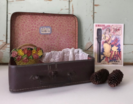 Frans vintage speelgoed koffertje karton met metalen handvat