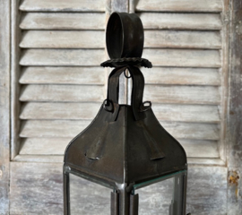 Antieke Franse zwarte lantaarn met originele kaars