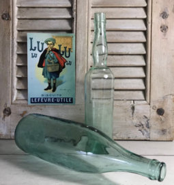 Mooi gevormde 1/2 liter fles (vaasje) blauw/groen glas