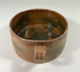 Vallauris Franse aardewerk schaal / pot met oren