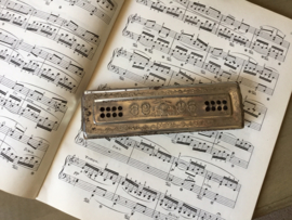 Vintage M. Hohner mondharmonica The Echo Harp Bell metal reeds