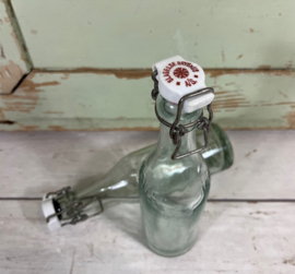 Set vintage Deense flesjes met beugeldop 40 ml