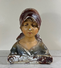 Buste Belle Epoque jonge vrouw met hoofddoek