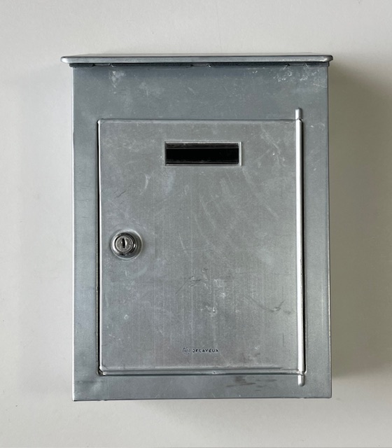 Vintage Franse gegalvaniseerd metalen brievenbus Decayeux