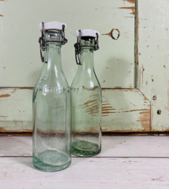 Set vintage Deense flesjes met beugeldop 40 ml
