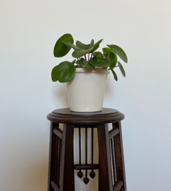 Art deco hoog plantentafeltje met twee plateaus, Frans handwerk