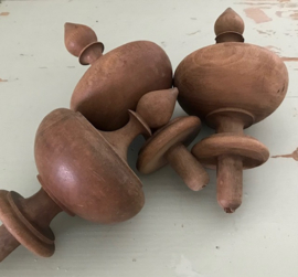 Antiek Frans siertorentje hout draaiwerk