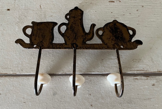 Vintage gietijzeren wandrekje, theedoeken houder met 3 haken
