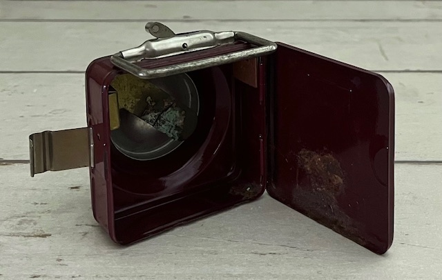 Cipel (Mazda) zaklamp vintage Bordeaux rood jaren 50