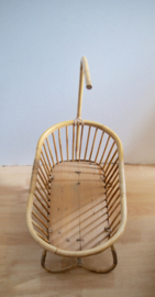 Rotan poppenwiegje