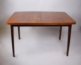 Vintage teakhouten eettafel , uitschuifbaar