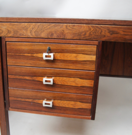 Jaren 60 bureau met Palisander hout