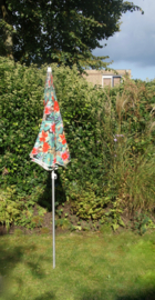 Parasol met knik vol bloemen