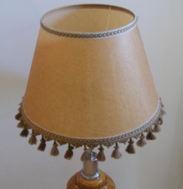 Okergele vintage lamp