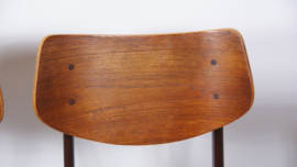 4 Vintage eettafelstoelen van teakhout