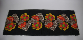 Zwarte slaapzak met jaren 70 print
