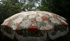 Bloemrijke parasol