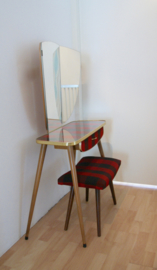 Kaptafel met kruk