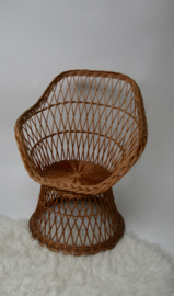 Vintage rieten kuipstoel