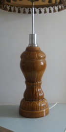 Okergele vintage lamp