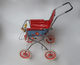Vintage poppenwagen