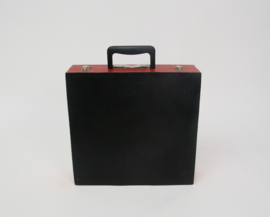 Rood met zwarte harmonica platenkoffer