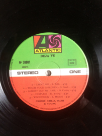 LP Crosby, Stills, Nash & Young ; Déjà vu
