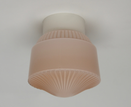 Art deco zacht roze plafondlamp