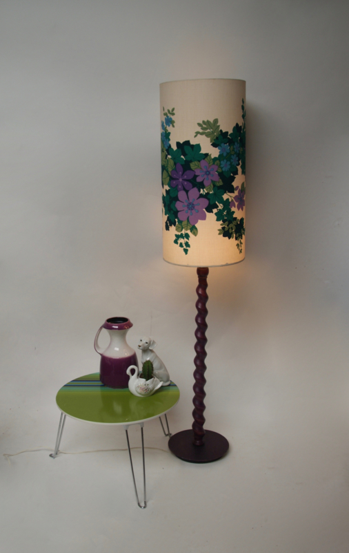 Brandewijn Koning Lear aankleden Paarse jaren 70 vloerlamp | Verkocht | RetroLoes