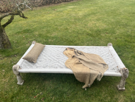 Daybed India - Ibiza style- Charpoy - ingescheurde pootje