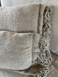 Kussen RUW linnen klein - 'Only for linen lovers' By Puur Wonen