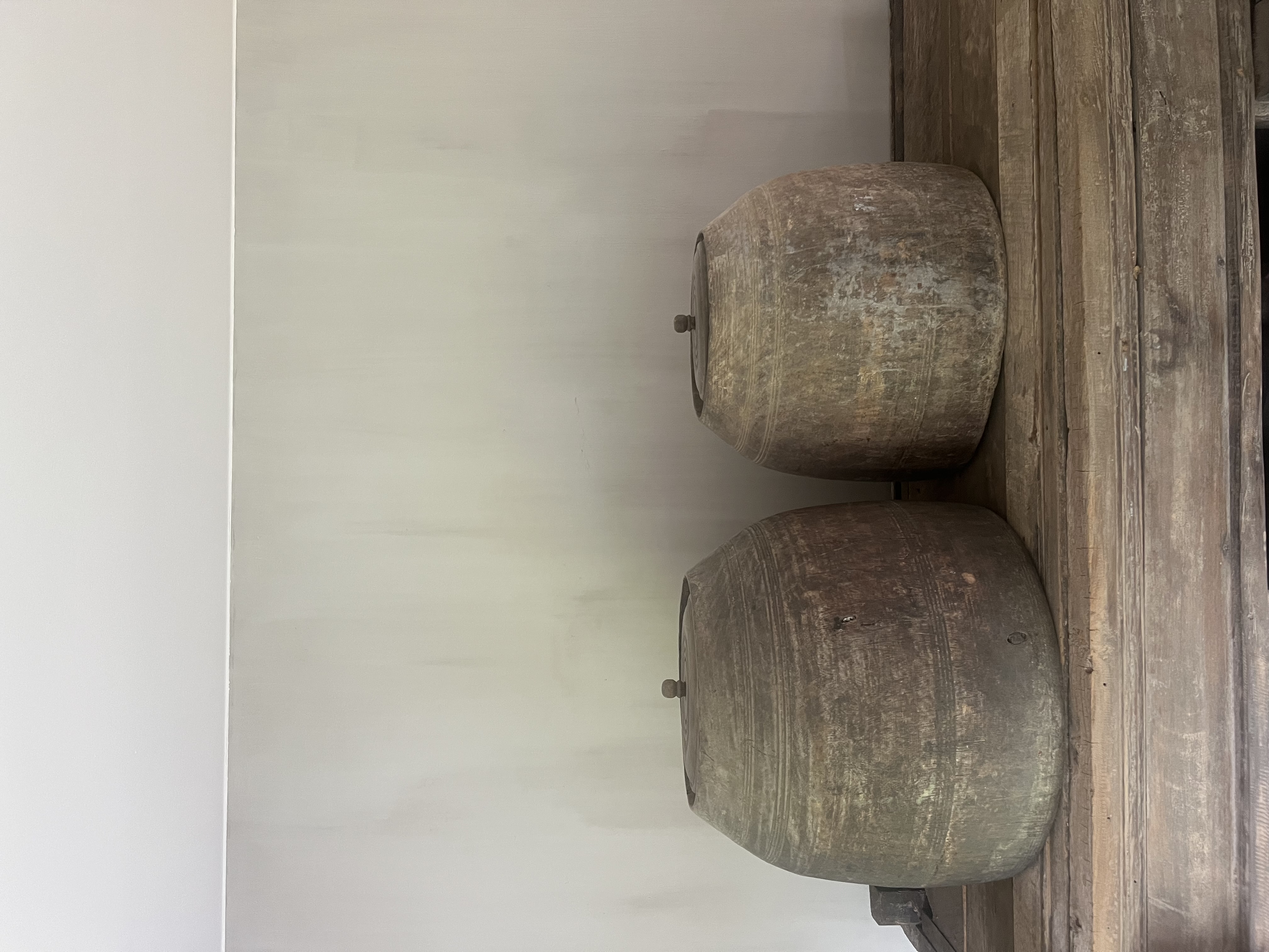 Grote houten pot met deksel