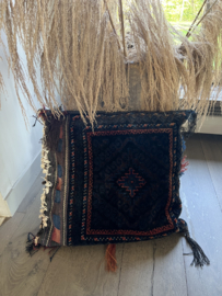 W15 -Vintage Antiek Perzisch Kussen – Handgemaakt uit Kamelenzak