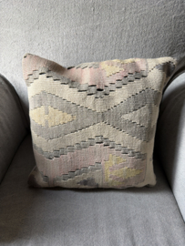 Marokkaanse en Turkse kelim hennep kussens vintage, incl vulling 