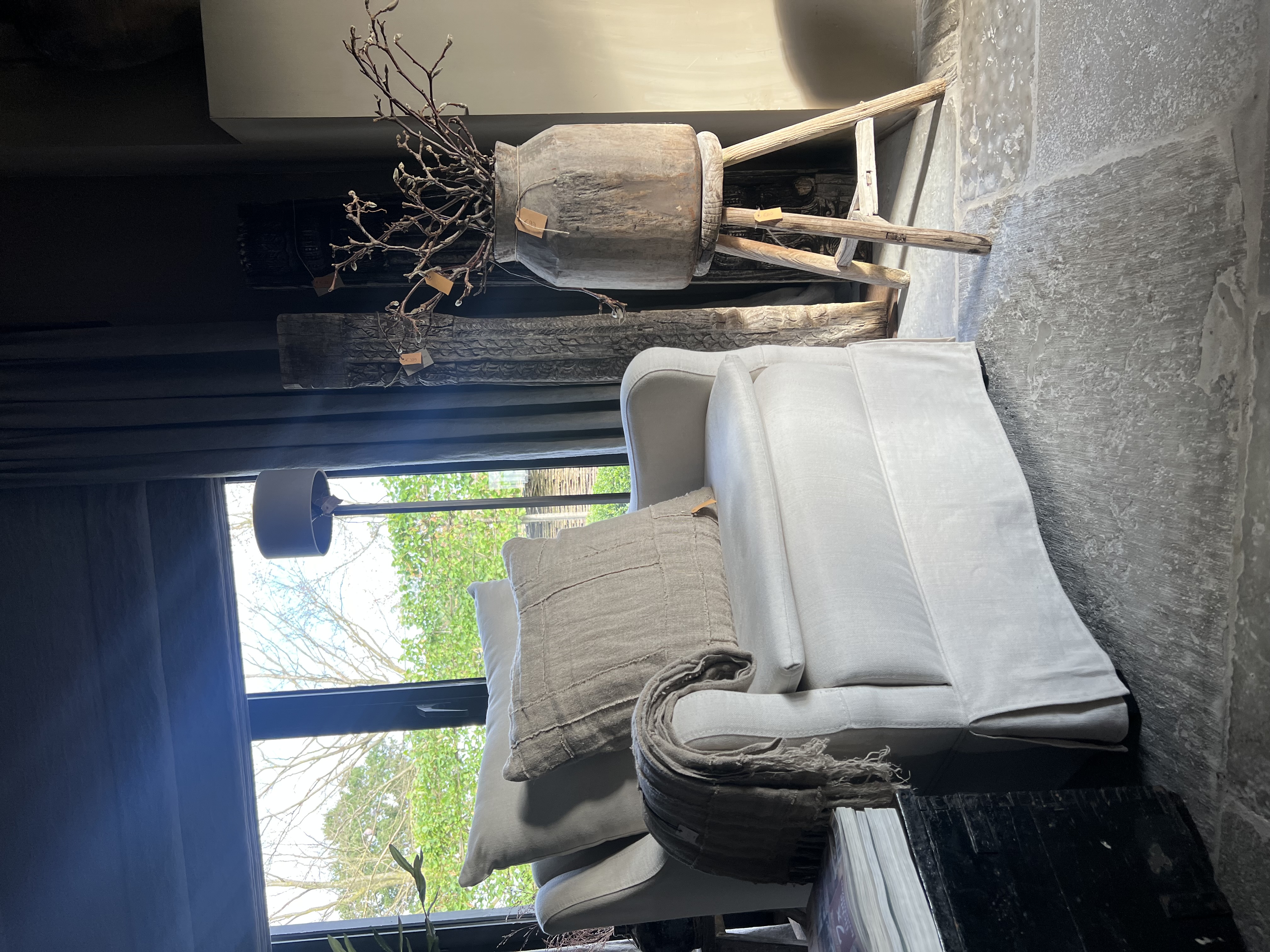 Staande ornament  op voet
