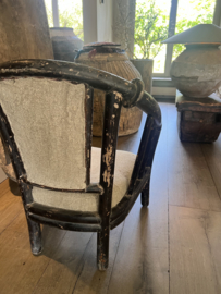 Antieke Chinese Stoel – Gestoffeerd met Shabby Linnen