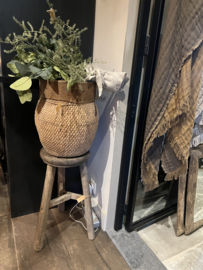 Groentoef met asparagus met linnen