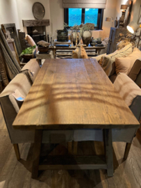 Stoere rough tafel oud hout met A- poot- 1.8m-1m
