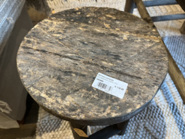 Houten krukje rond Old Farm Aura Peeperkorn 1