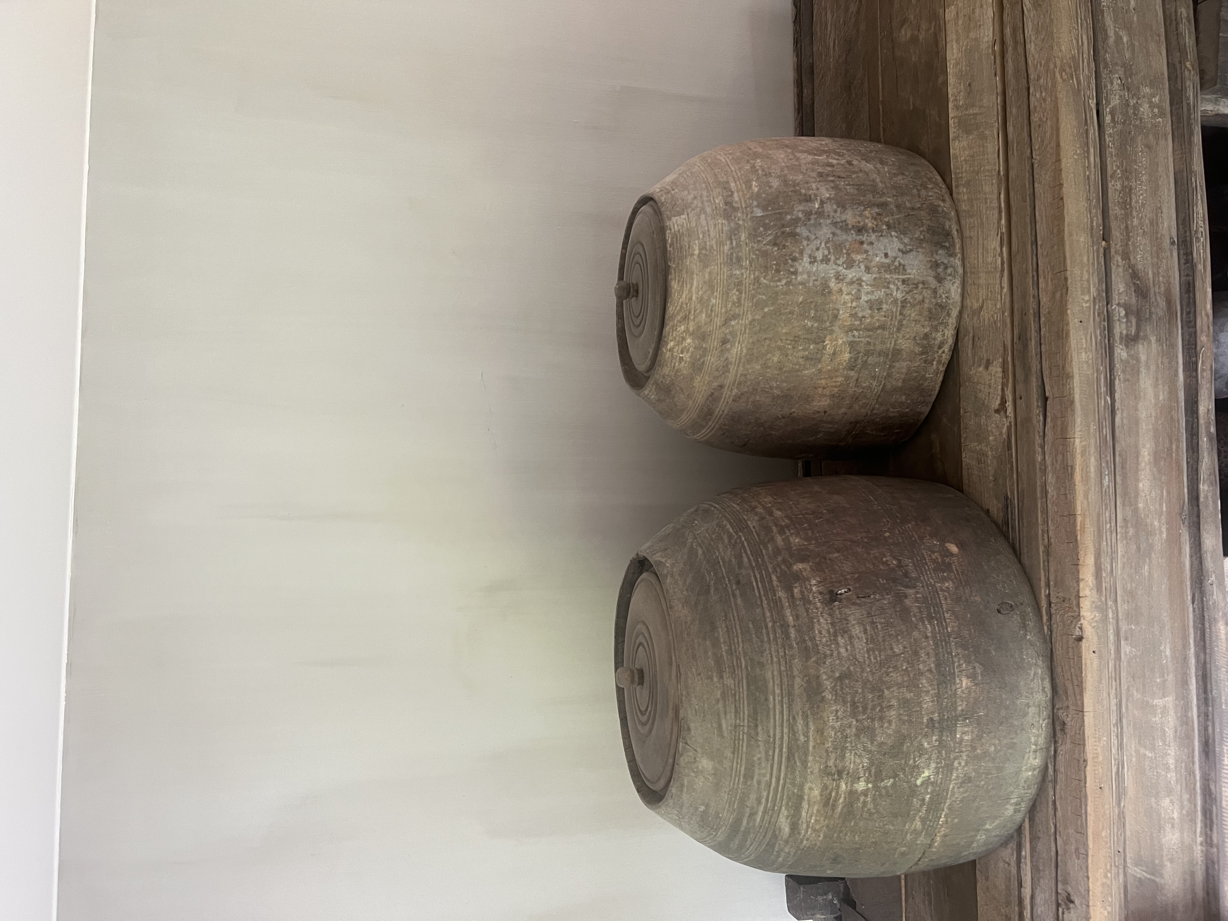 Grote houten pot met deksel